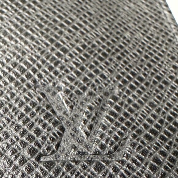 Louis Vuitton  LV Black Taiga Leather Selenga Clutch Wristlet + COA - Picture 7 of 13